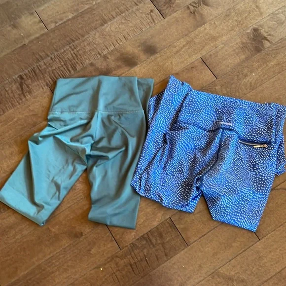 XS and XXS Aerie Leggings (lot of 2) - Picture 2 of 4
